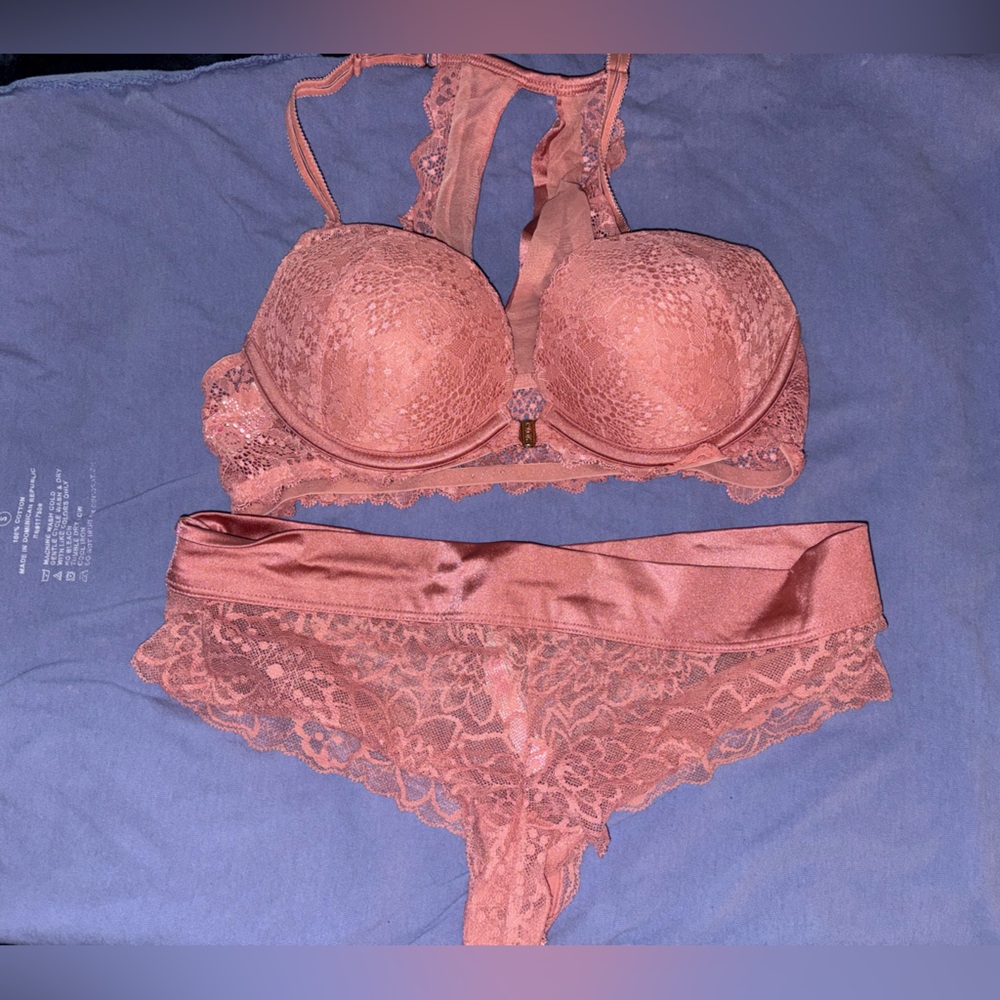 Victorias Secret Halter Push-up Bra and Lace Panty Set in Dusty-rose